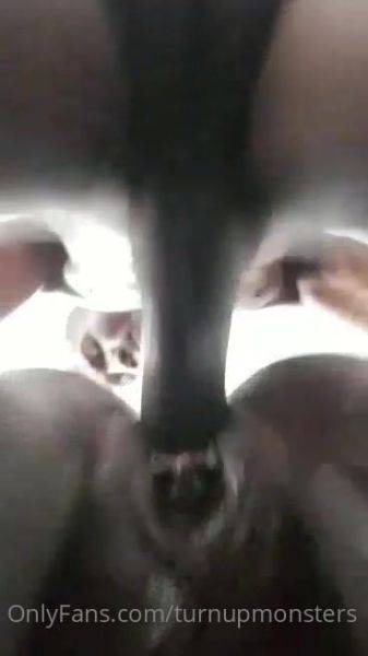 Play this full movie named OnlyFans Fella The Turn Up Monster aka turnupmonsters video 2020-08-20 (7)
