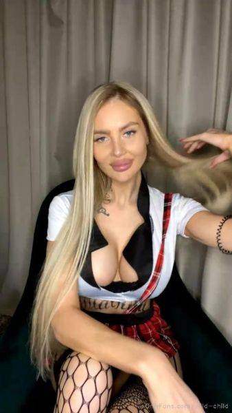Enjoy watching this uncut clip of OnlyFans MilanaSW Private video (4)