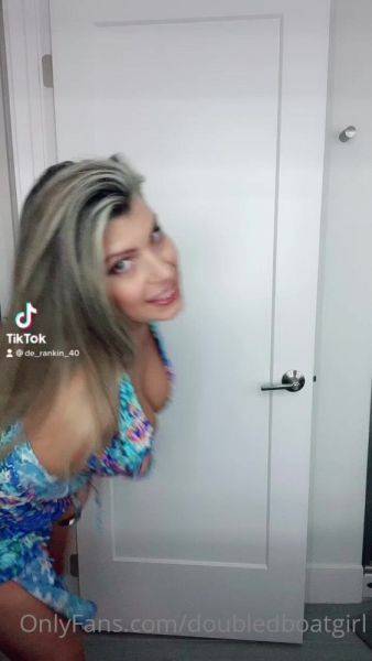 Play full scene called OnlyFans - DoubleDBoatGir videol_82