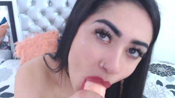 View the uncut clip of Aliceporter 016