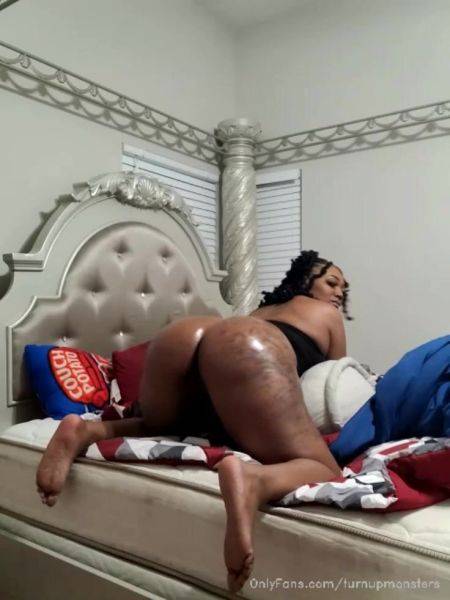 Stream the uncensored clip of OnlyFans Fella The Turn Up Monster aka turnupmonsters video 2021-02-22