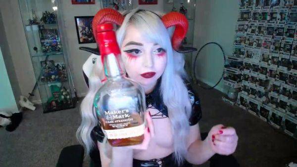 View the HD video called Insyndra 2020 12 30 01 58 23 21102