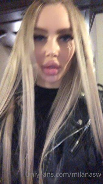Watch the complete scene named MilanaSW Private porn video 371