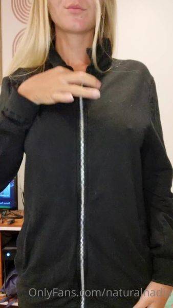 Watch HD scene named OnlyFans - Naturalnadia video100