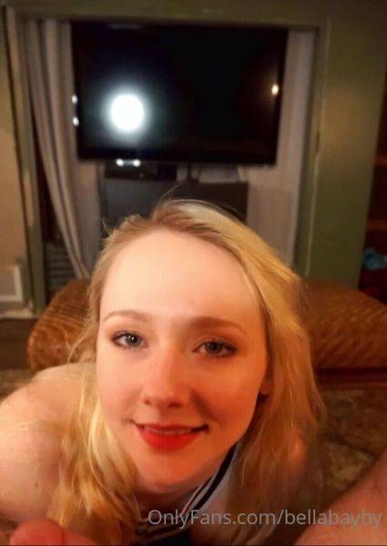 Play this uncut clip called Bellabayby onlyfans video 21. Cheerleader