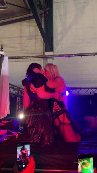 Play this full clip of AngelWicky Onlyfans Video econd live show with Missy Charme in Brussels. Druh liveshow s Missy Char(..) 1080x1920