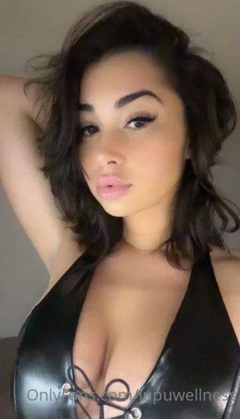 View this uncut scene called LupuWellness onlyfans video 74