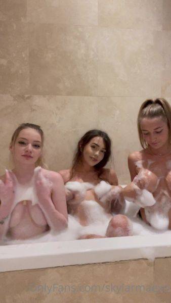 Play HD movie of Skylarmaexo OnlyFans video 180