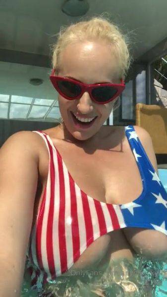 Stream uncut scene of AngelWicky Onlyfans Video oobies in pool in with me prsa v baznu sko ke mn 404x720