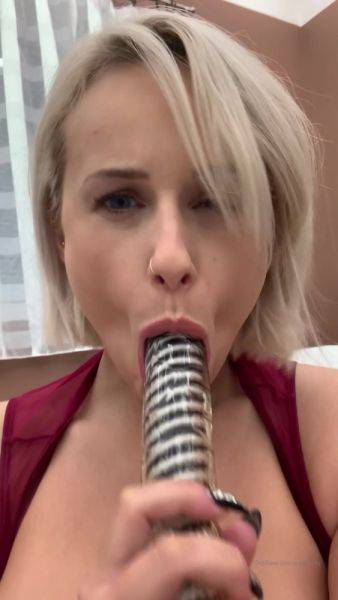 Enjoy watching hardcore clip of AngelWicky Onlyfans Video xclusive backstage from my shooting for VIPissy playing with toy Exclusi .. 1080x1920