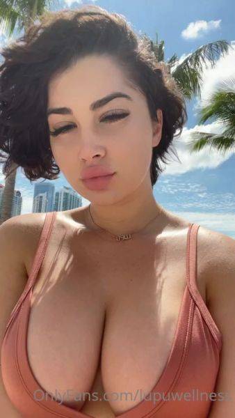 Watch this complete clip named LupuWellness onlyfans video 275