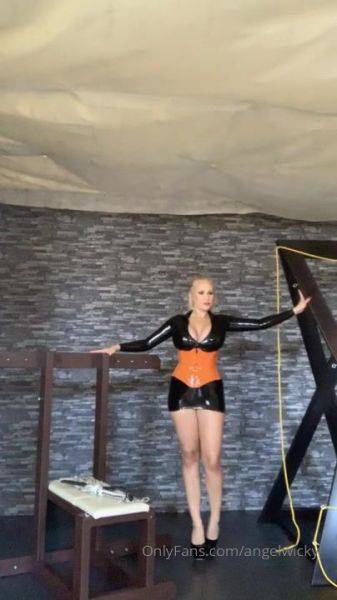 Watch uncensored movie called AngelWicky Onlyfans Video ackstage from my femdom shooting for Legalporn 404x720