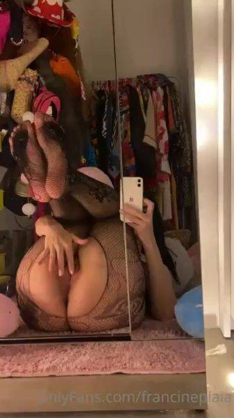 Stream this uncut movie titled Francinepiaia onlyfans video 143