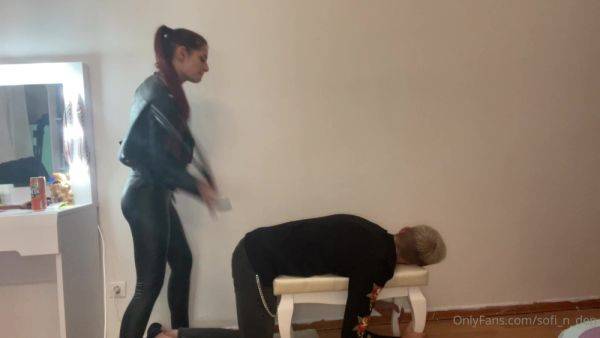 Play this uncensored scene titled Sofi n Den 2021 09 07 (2)