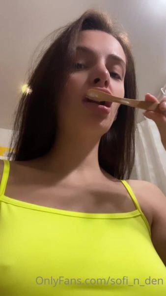 View uncut clip titled Sofi n Den 2022 02 09