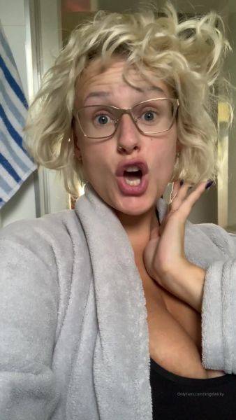 Watch the uncut scene titled AngelWicky Onlyfans Video oon morning 1080x1920