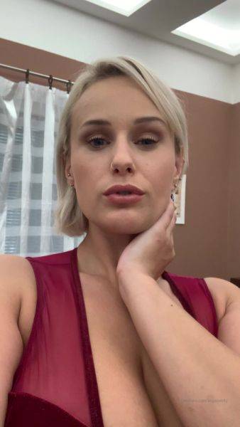 Play the full movie called AngelWicky Onlyfans Video ood morning Dobr rnko 1080x1920 (2)