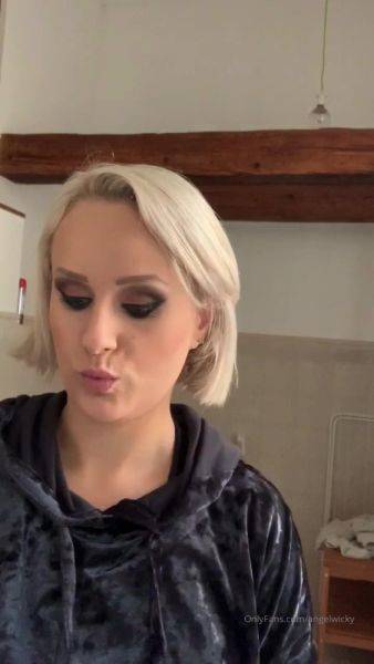 View this HD clip named AngelWicky Onlyfans Video ast detailsposledn detaily 720x1280
