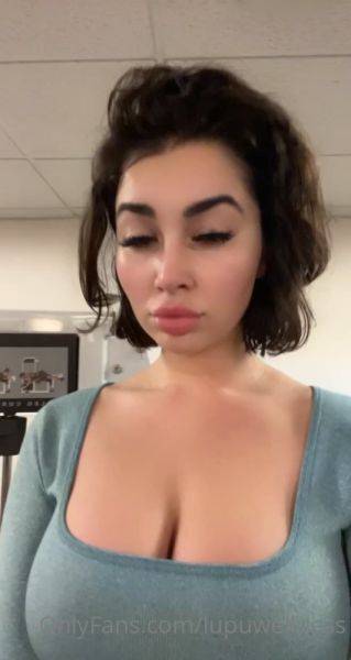 Play this uncut movie titled LupuWellness onlyfans video 283