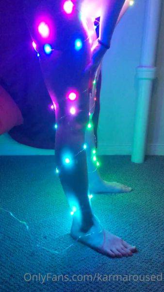 Play this hardcore movie called Karmaroused Xmas 2021 lights tease zW5EHX8m