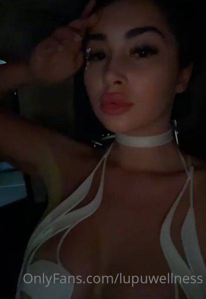 Play this complete video of LupuWellness onlyfans video 89