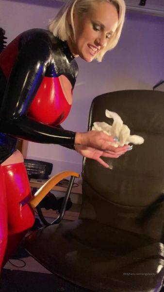 Play full video called AngelWicky Onlyfans Video ich owner of a company making luxury lingerie cleaning her own chair boh .. 1080x1920