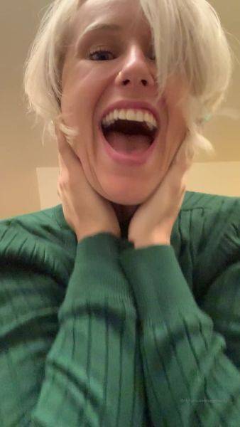 Play complete movie called AngelWicky Onlyfans Video ust crossed 700 awsome and incredible followers here thank you thank you t .. 1080x1920