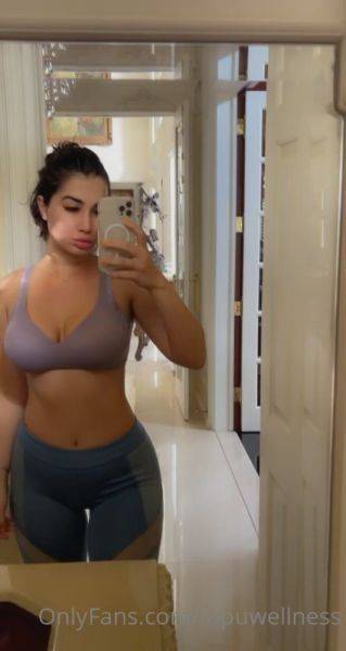 View full scene titled LupuWellness onlyfans video 166