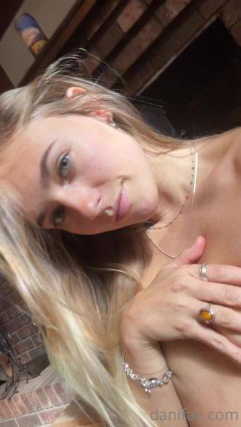 Play the uncensored video of Danifae onlyfans video 118