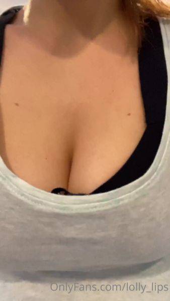 View full scene called Lolly Lips OnlyFans video 7