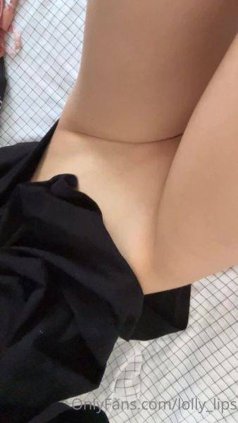 Stream uncensored scene called Lolly Lips OnlyFans video 99