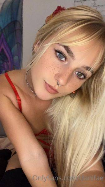 Enjoy watching the uncut clip of Danifae onlyfans video 94