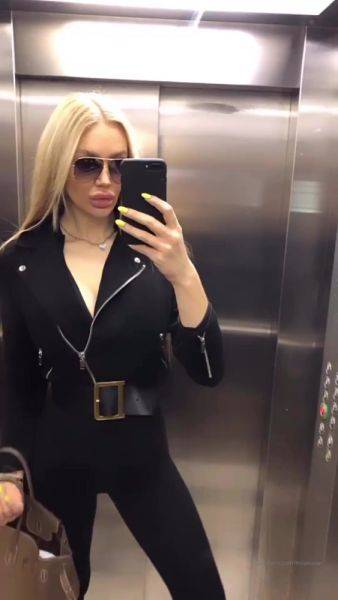 Enjoy watching complete scene named MilanaSW Private porn video 302