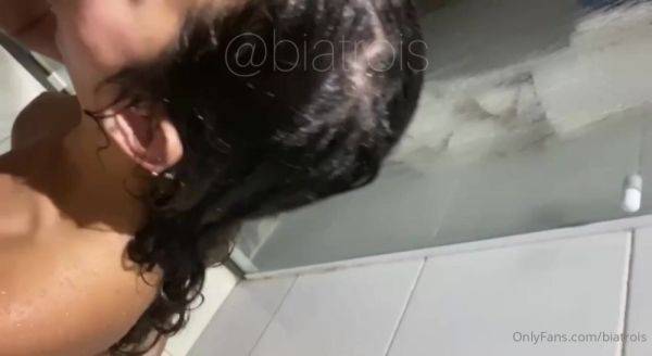 Watch this complete video called OnlyFans BiaTrois video29