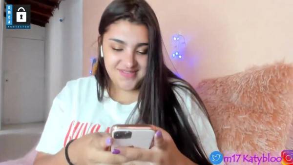Play the full clip titled Katybloom Chaturbate 2019 12 30 15 25 03 rdh