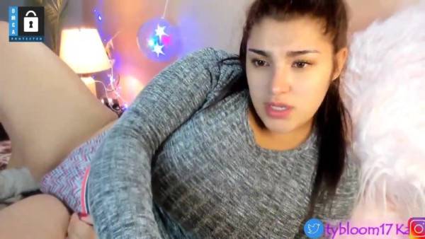 Enjoy watching the HD movie titled Katybloom Chaturbate 2019 12 22 11 47 46 rdh