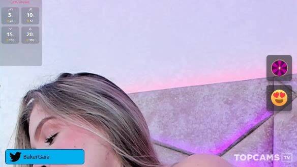 Play hardcore scene of Gaia_baker