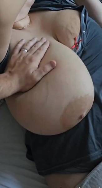 Play the full movie of The titties are huge