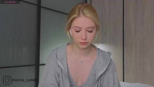 Play this HD video titled Kittyloffe_2025-03-10_05-02-25_682