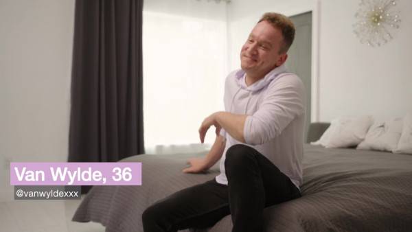 View this HD clip called Cubbi Thompson Cubbi & Van BELLESA HOUSE