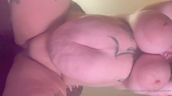 View this complete video titled Greenfishbait/Bunnyprincess/DevilBabyBlues OF 2