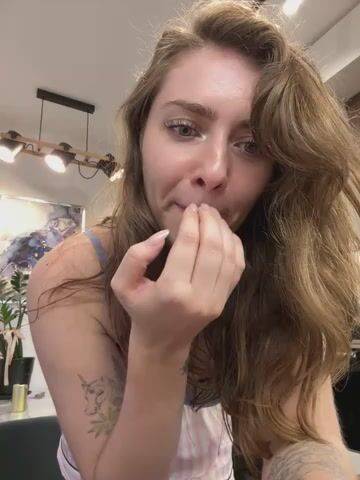 Enjoy watching this complete video titled SC - MariiD 512