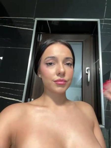 Stream uncut movie titled Rileysim88 NakedShower Show