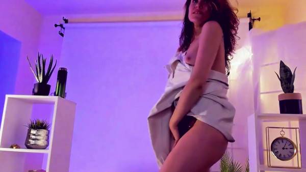 View this uncensored scene named April o Nill aprill o nill milf drunk tease dance 4