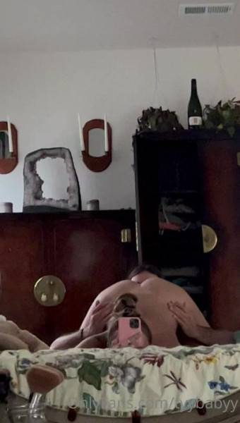 Enjoy watching the HD video named Tyybabyy pussy eating mirror view