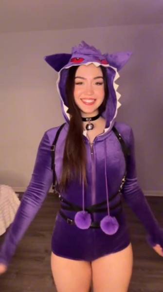 View uncut movie titled Joc3lyynn gengar cosplay naked cum