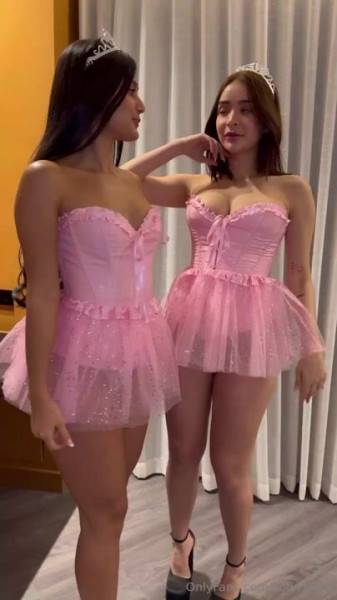 Play this HD video called Anna Arango GG Dildo Fuck