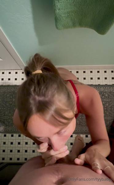 View the hardcore clip titled Tyybaby Streamer Girl bj and facial